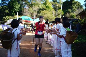 BIB: 3352
                            <button type="button" onclick="openModal(19034150)" class="btn btn-primary btn-sm float-right btn-popup" data-toggle="modal" data-target=".modal-high-quality">
                        <i class="fas fa-shopping-cart"></i> Add to Cart
                    </button>
                                            <button type="button" onclick="isThisMe(19034150, true)" class="btn btn-success btn-sm float-right btn-popup btn-isme hidden" data-toggle="tooltip" data-placement="bottom" title="นี่คือรูปของคุณใช่ไหม คลิกที่นี่เพื่อเอาเข้าอัลบั้ม">
                        <i class="fas fa-plus"></i> Add to album
                    </button>
                    <button type="button" onclick="isThisMe(19034150, false)" class="btn btn-warning btn-sm float-right btn-popup btn-isnotme hidden">
                        <i class="fas fa-ban"></i> Remove from album
                    </button>